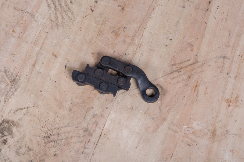 Cheap High-Strength Cable Pulling Grip with 12 KN Rated Load for 16-50mm2 Wire Rope Tensioning for sale