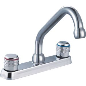 360 Degree Swivel Chrome 2 Handle Kitchen Faucet OEM ODM