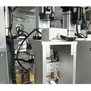Durable Titanium Alloy Head Euro Cap Assembly Machine From International