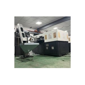 80kN Clamping Force 40kW Power Full Automatic 6 Cavity 600ml Bottle Blowing