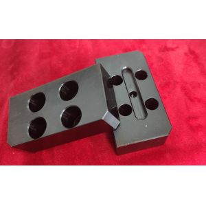 CNC Pull Studs And Adjustable Customized Jaw For Precision Self Centerning Vise