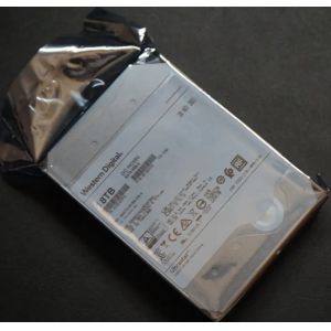 Cheap HPE 18TB 7.2K LFF Internal SAS (12Gb/s) Hard Disk -3.5\&quot; P37669-B21 with 2TB SATA Expansion Port Metal Shell for Server for sale