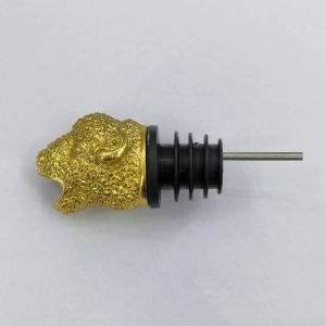 Custom Animal Head Wine Pourer Metal Wine Mouth Zinc Alloy Yak Bottle Pourer