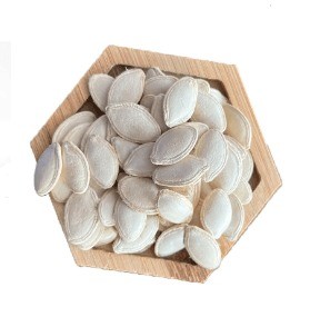 Amazon hot selling Wholesale Shine Skin Pumpkin Kernels from China