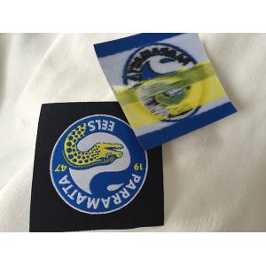 Heat Cut Woven Iron On Garment Labels With Glue Back , Custom Name Labels For