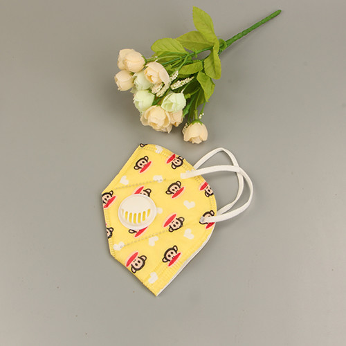 GB2626-2019 Yellow Lug KN95 Isolation Stereo Foldable Face Mask With Breathing