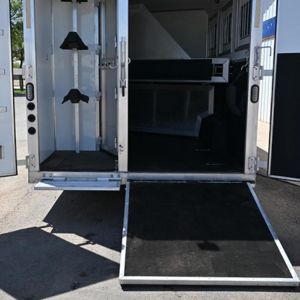 China 60 X 54 Horse Trailer Ramp Mat Anti Slip Horse Box Ramp Matting on sale