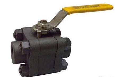 Ball Valve Threaded By Carbon Steel ASTM A 105 BODY And Stainless Steel ASTM A