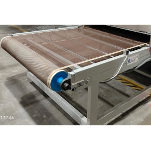 Microwave Drying Machine with Rapid Moisture Removal System for Pulp Molding