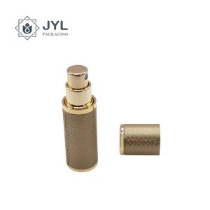 China Leather Purse Portable Perfume Spray Leakproof Ultralight Reusable on sale