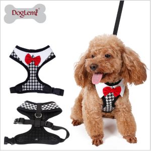 China Vest puppies chest harness, fashion bow pet chest back, Teddy bear walking leash；Pet clothes customization, on sale