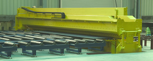 Two Long Alloy Steel Plates Automatic Welding Machine Use Piano Press High