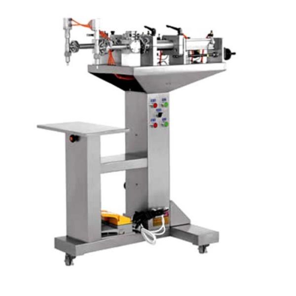 200ml 35bpm Semi Automatic Twin Head Liquid Filling Machine Chemical Filling