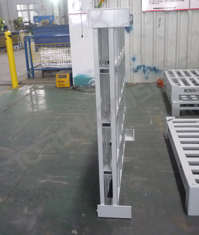 Torin LK35A Warehouse Forklift Storage Heavy Duty Galvanized Metal Steel Pallets for Cold Storage