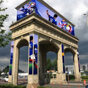 China P6 LED Advertising Screen Billboard For Bright Animation And 6000nits Brightness on sale