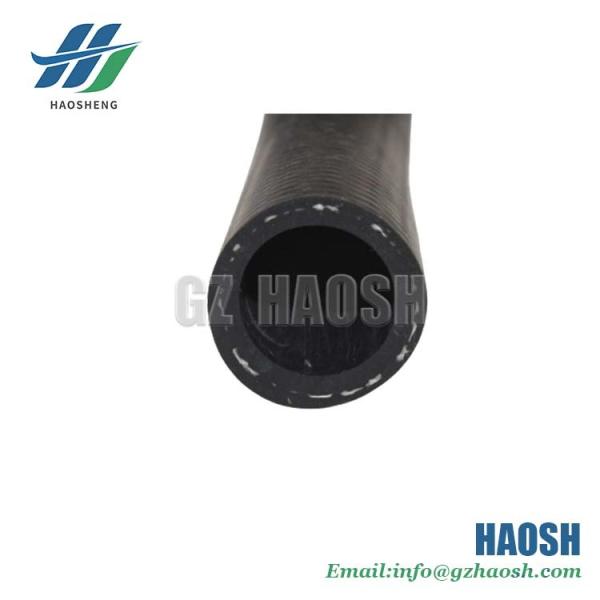 Auto Engine Parts Rubber Thermostat Hose 1306161-P301 For Isuzu 700P