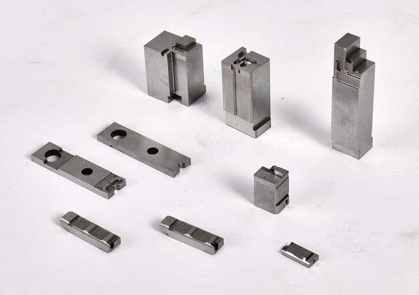 Quality Zinc Plating Stainless Steel CNC Machined Parts With Mirror Polishing Stamping wholesale