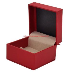 Portable Rigid Cardboard Wedding Ring Gift Box With Golden Brim And Clamshell