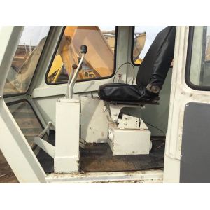 0.5M3 Semi Auto Engine Kato Hydraulic Crawler Excavator HD400 VII 82HP