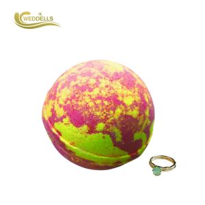 Cheap Natural Ingredient Bubble Bath Fizz Balls / Bath Bombs With Rings Inside for sale