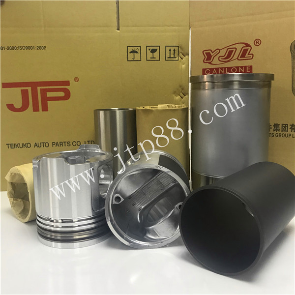 KOMATSU Excavator Diesel Engine Piston 3.5 * 2.5 * 5.5 Mm Ring Size OEM 6113-31-2110