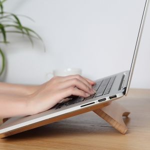 Foldable Adjustable Bamboo Laptop Stand Tablet Holders Oem