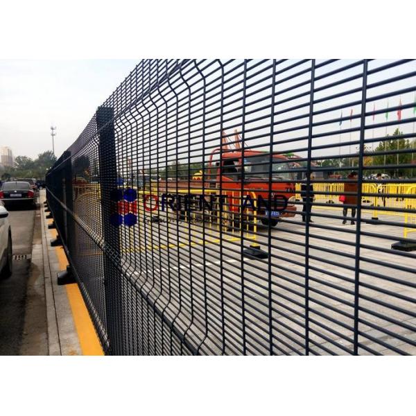 Plastic Coated 358 High Security Fence For PRISON 900-2500mm Height Prison Mesh