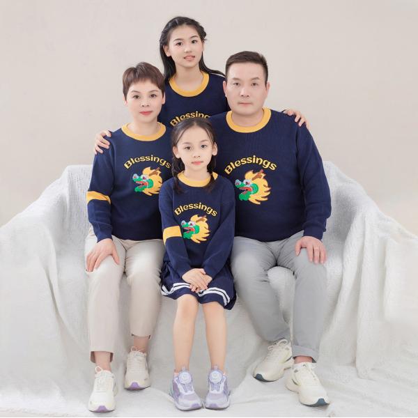 Quality 2024 New Design Parent-chilren Sweater with Embroidery Casual Style Preferred by B2B Buyers wholesale