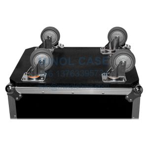 Moving Head Lights Black Aluminum Flight Case Lockable With 4 Wheels