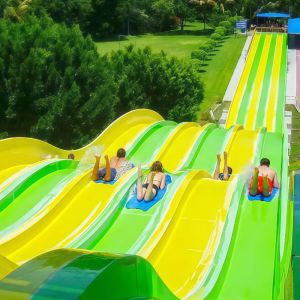 Rainbow Racing Water Slide Fiberglass Material Service Life Over 10 Years Color