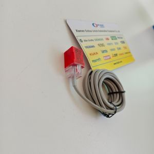 PL-05N OMRON Inductive Proximity Sensor