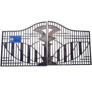 China Commercial Forged Wrought Iron Gate For Backyard Q235 Steel Customized on sale