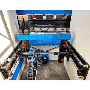 GENUO ETC-16 CNC Control Y1/Y2/X-Axis Semi-Automatic 40T/63T/80T/100T/125T/160T