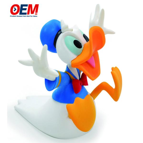 Quality Custom Made Vinyl Toy Custom Design Figure 3D Artist Figurine PVC Toys Maker Model wholesale