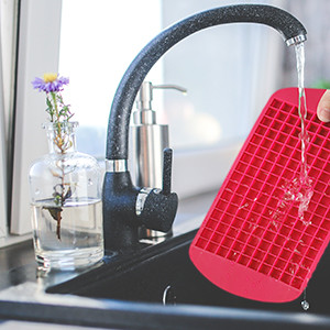 Food Grade Lce Cube Tray With Lid And Bin For Freezer BPA Free Silicone Ice Cube