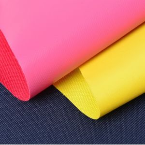 Wrinkle Resistant 300D Polyester Oxford Cloth Plain Pattern Highly Versatile