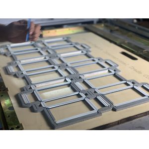 Beijing Graphic creasing channel synthetic matrix cutter Punching time 10000