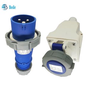 Industrial Plug Socket 16 Amp 220V-250V 3Pins Wall Mounting Type For Industrial