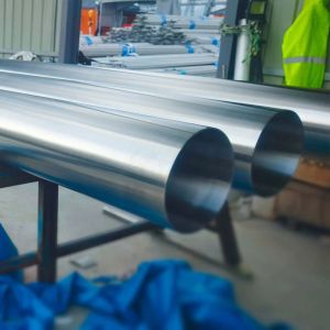 Large Inventory of Seamless ASTM A312 Stainless Steel Pipe for in 200 300 400