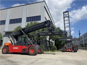 Cheap Handling Container Reach Stacker with and 71400 Kgs Service Weight for sale
