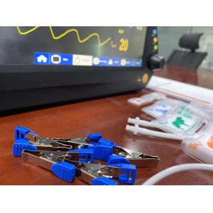 Veterinary Digital Vital Signs Machine With ECG NIBP SPO2 2 Temp Standard