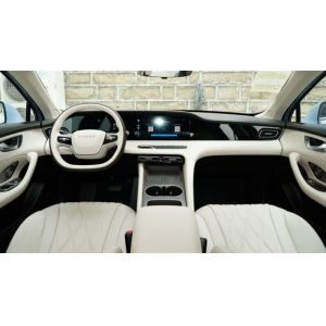 Eletric Car For Roewe D7 EV With RWD, 197 Hp, 0-100 Km/h In 7.3 Seconds, 59.2