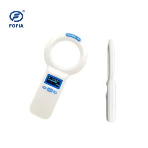 Animal Tracking Chip Reader With 1000 Data Memory USB Cable AA Battery