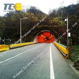 Cheap Rotatable Crash Barriers For Dangerous Road Sections for sale