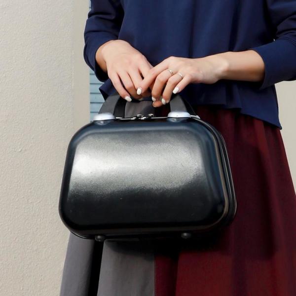 (998)14 "suitcase Makeup box bag Portable cosmetic case/can be attached to a suitcase trolley/can be used in multiple scenarios/easy to carry