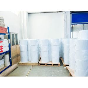 Wearproof Plain Sticker Roll , Simple Sticky Removable White Matte Labels