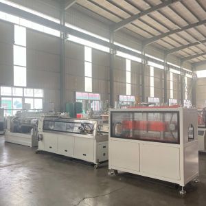 1 Year Gurantee Carbon Corrugated Tube Production Line Featuring Extruder Sj75