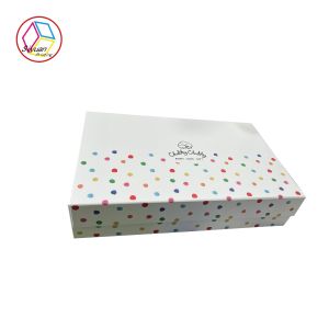 CMYK Printing Rectangular Rigid Foldable Boxes For Gift Packaging