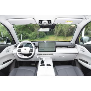 2025 Changan UNI-Z 1.5T DCT Prestige Model Gasoline SUV with 188hp FWD LHD R19