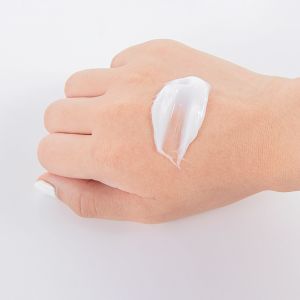 50g Firming Repair Snail Face Moisturizer With Hyaluronic Acid